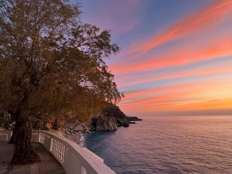 Enilion Luxury Suites Κυρά Παναγιά Εξωτερικό φωτογραφία